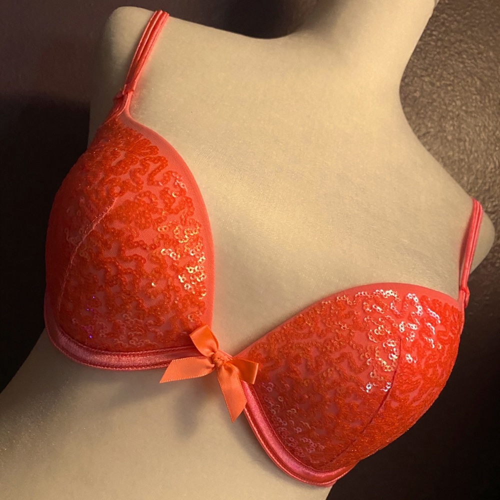 2/$15 Victoria’s Secret Coral Sequin Push Up Bra